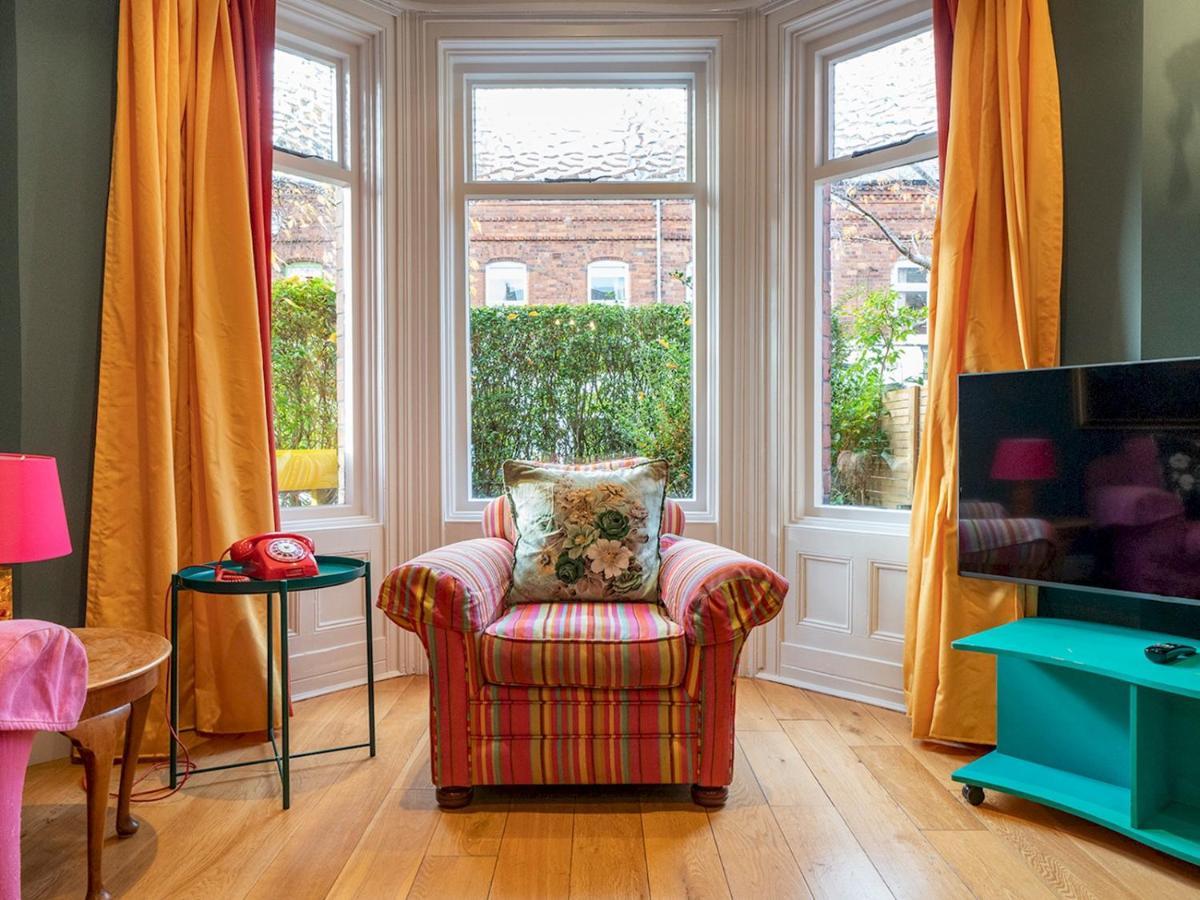 Pass The Keys Colourful, Quirky Artist-Owned 3 Bed Next To Cafes Villa Belfast Exteriör bild