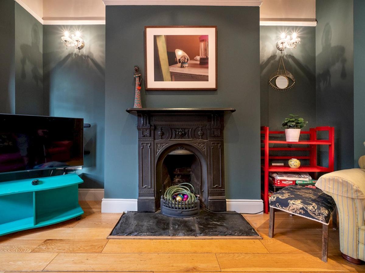 Pass The Keys Colourful, Quirky Artist-Owned 3 Bed Next To Cafes Villa Belfast Exteriör bild