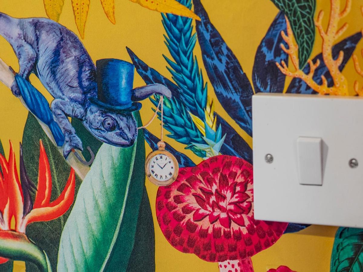 Pass The Keys Colourful, Quirky Artist-Owned 3 Bed Next To Cafes Villa Belfast Exteriör bild