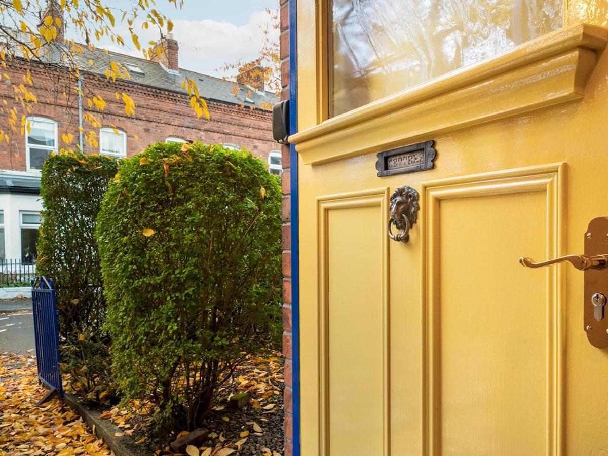 Pass The Keys Colourful, Quirky Artist-Owned 3 Bed Next To Cafes Villa Belfast Exteriör bild
